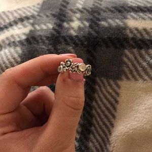Super cute pandora ring!!